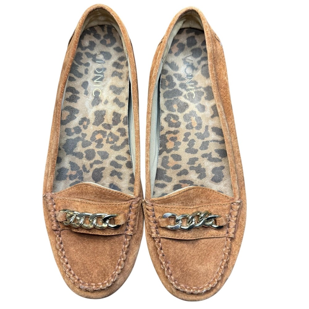 Vionic Shoes Womens Size 7 Brown Suede‎ Moccasin Chain Loafer Flats Comfort